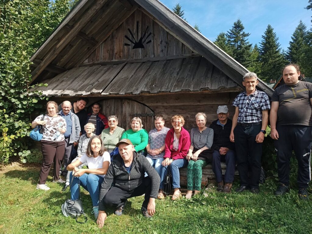 zdjęcie grupowe kudłacze