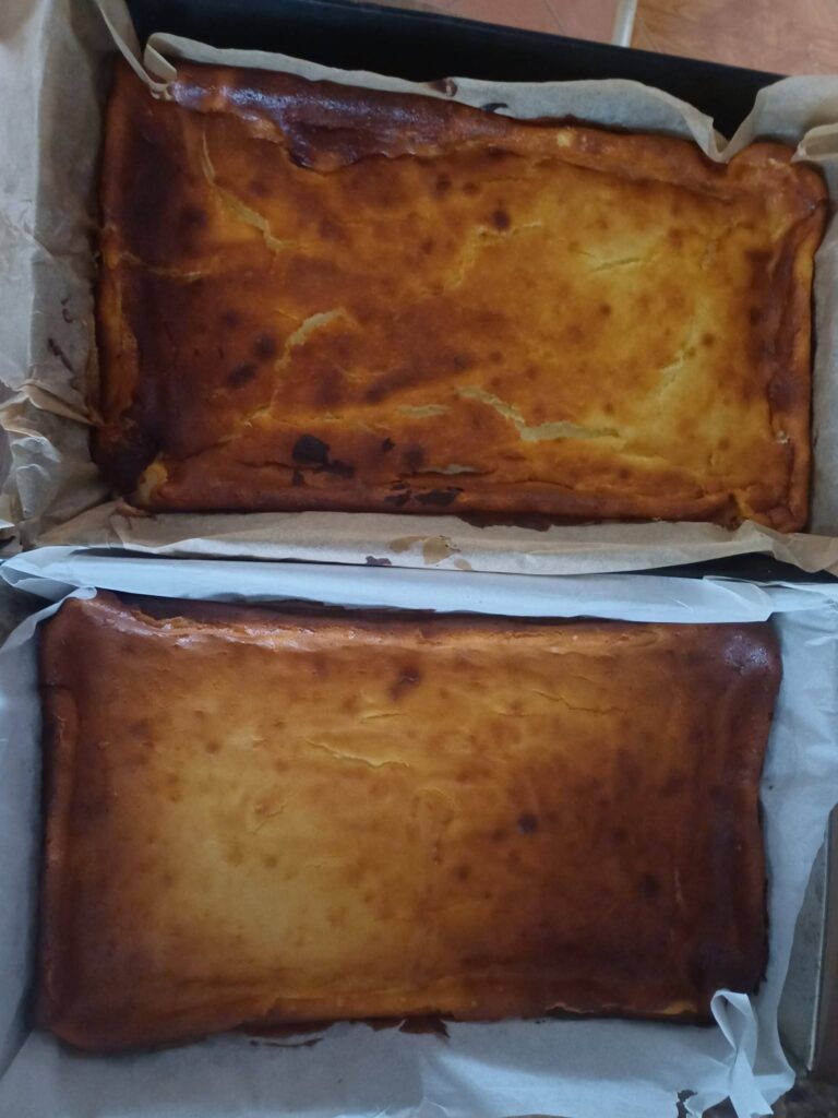 domowe serniki wykonane przez Panie z KGW